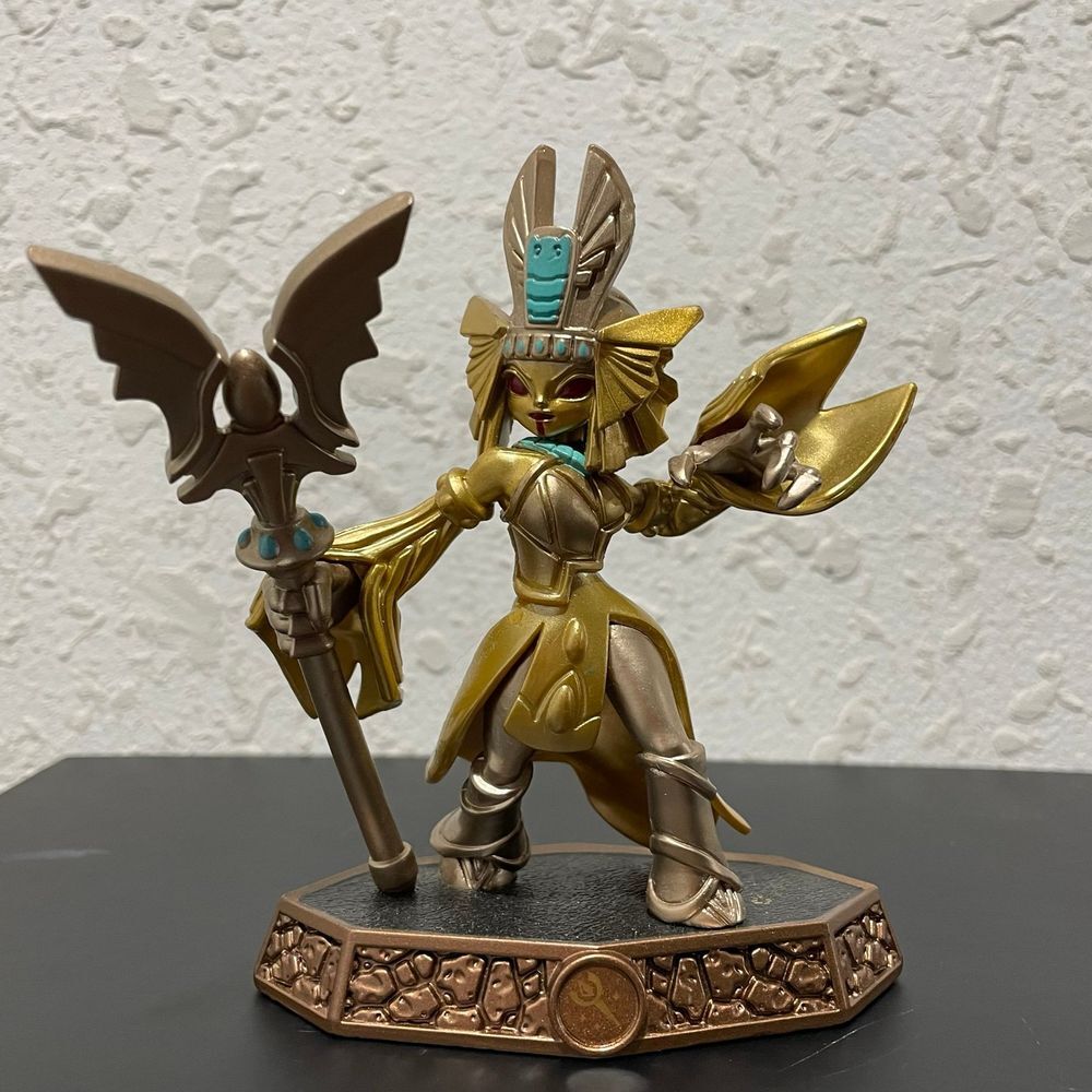 Skylanders Imaginators‎ "Sensei Golden Queen" Figure 2016 Activision